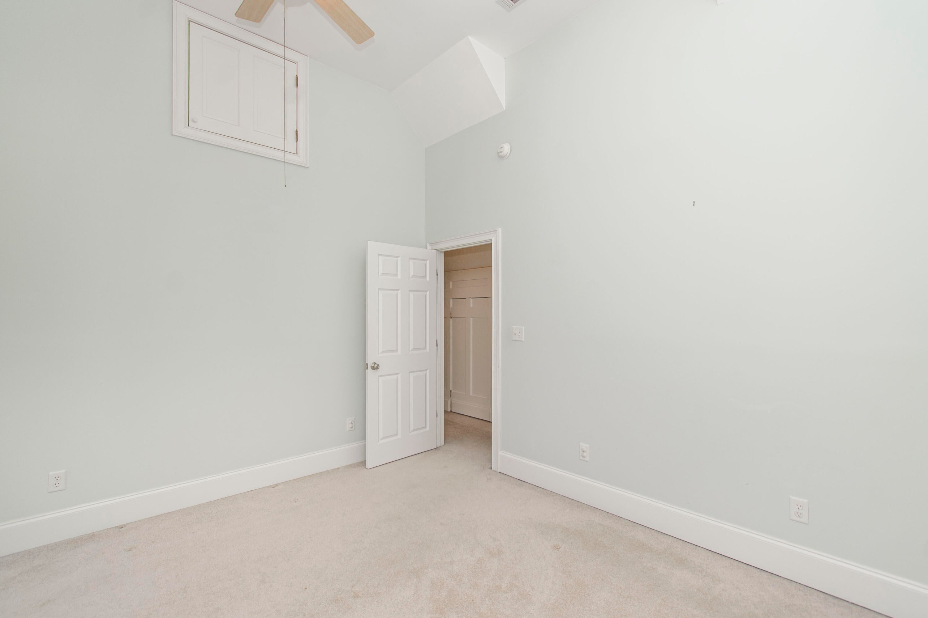 Catawba, Virginia, 24070, United States, 7 Bedrooms Bedrooms, ,6 BathroomsBathrooms,Residential,Active,1945254