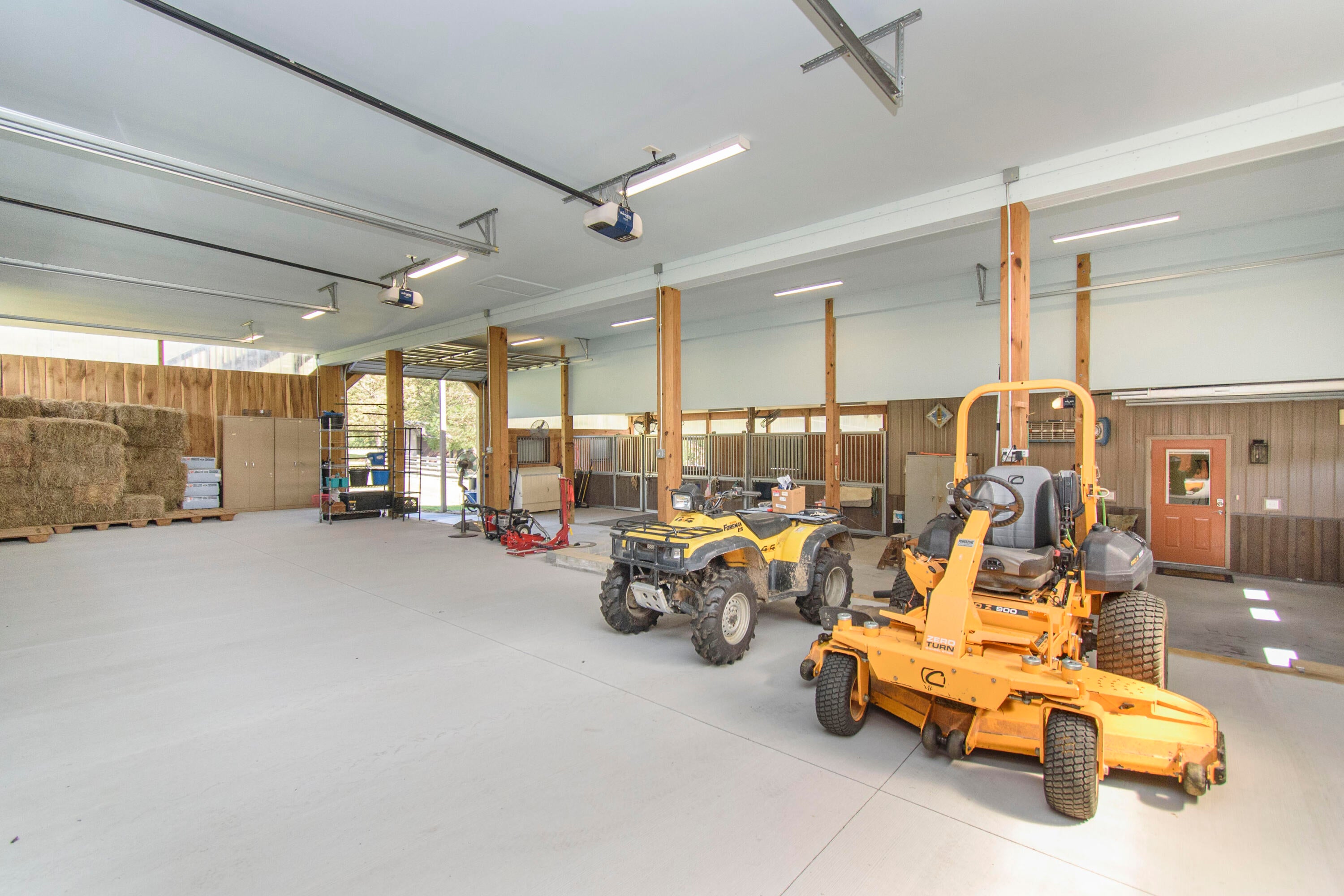 Catawba, Virginia, 24070, United States, 3 Bedrooms Bedrooms, ,3 BathroomsBathrooms,Residential,Active,1954423