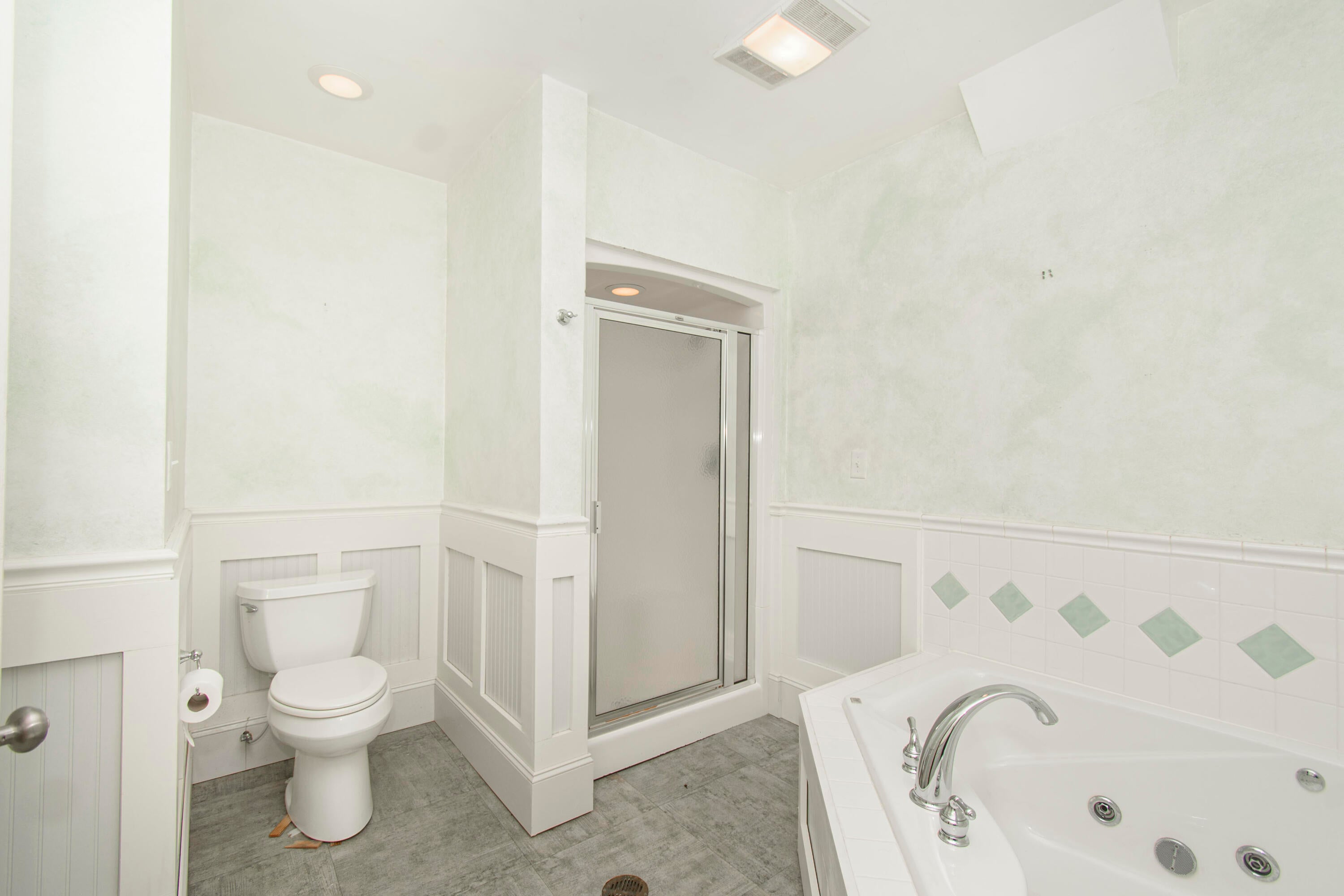 Catawba, Virginia, 24070, United States, 7 Bedrooms Bedrooms, ,6 BathroomsBathrooms,Residential,Active,1945254