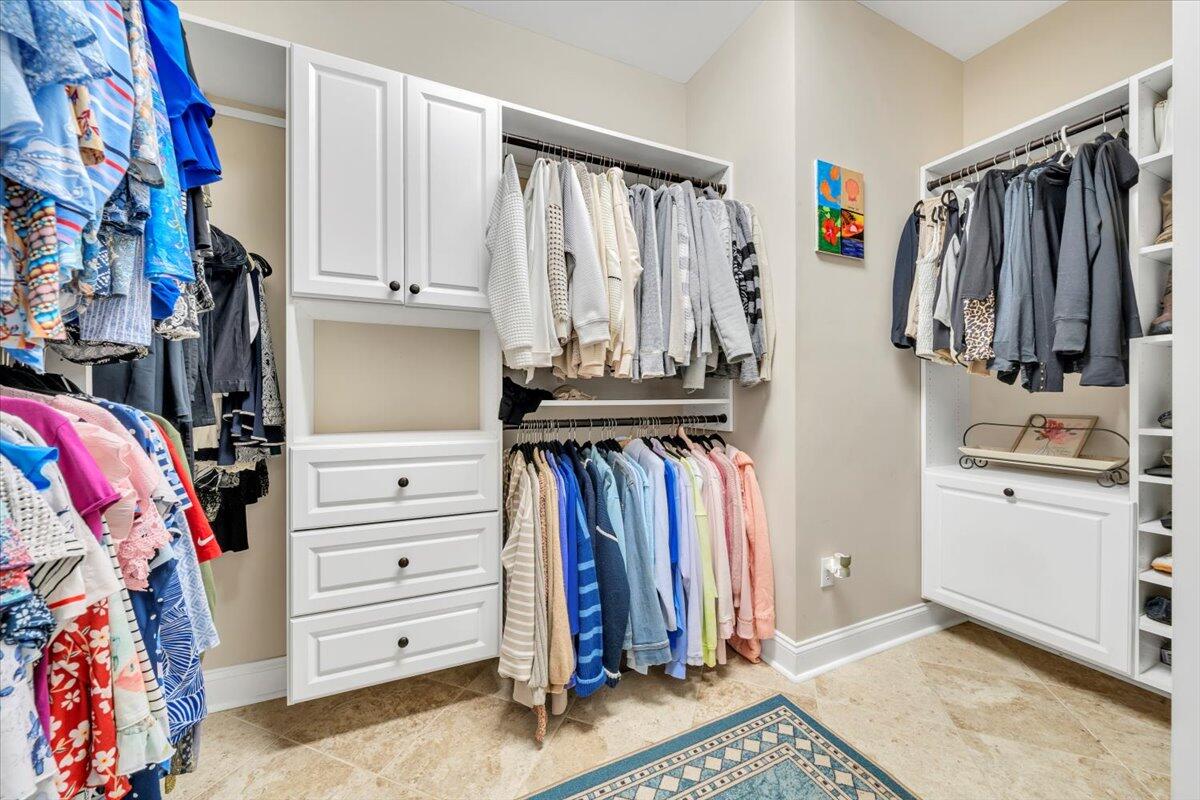 Roanoke, Virginia, 24014, United States, 4 Bedrooms Bedrooms, ,4 BathroomsBathrooms,Residential,Active,2001334