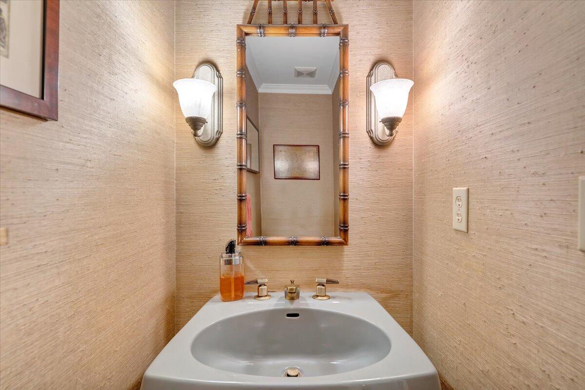 Wirtz, Virginia, 24184, United States, 4 Bedrooms Bedrooms, ,4 BathroomsBathrooms,Residential,Active,2007035