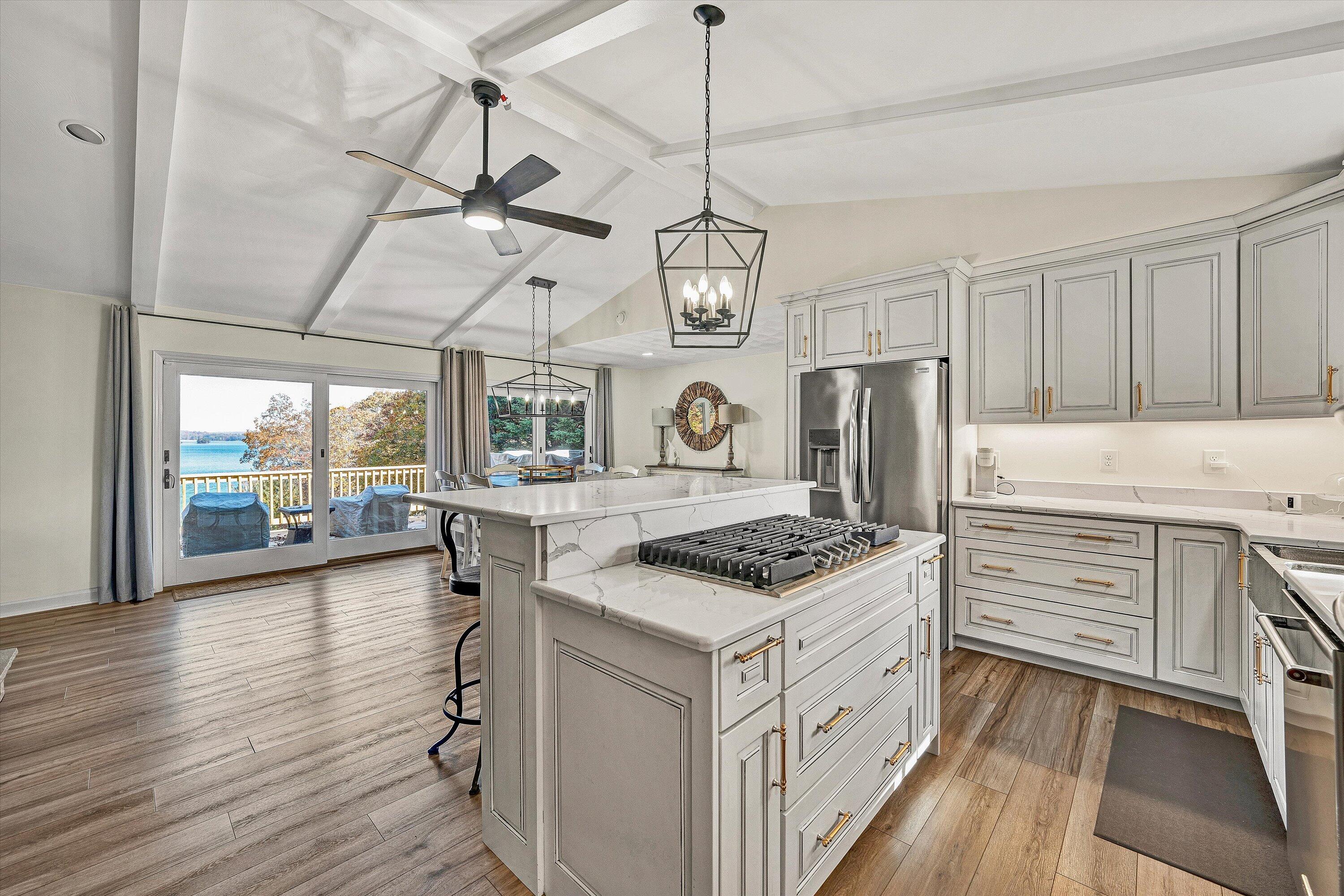 Moneta, Virginia, 24121, United States, 3 Bedrooms Bedrooms, ,3 BathroomsBathrooms,Residential,Active,1988476