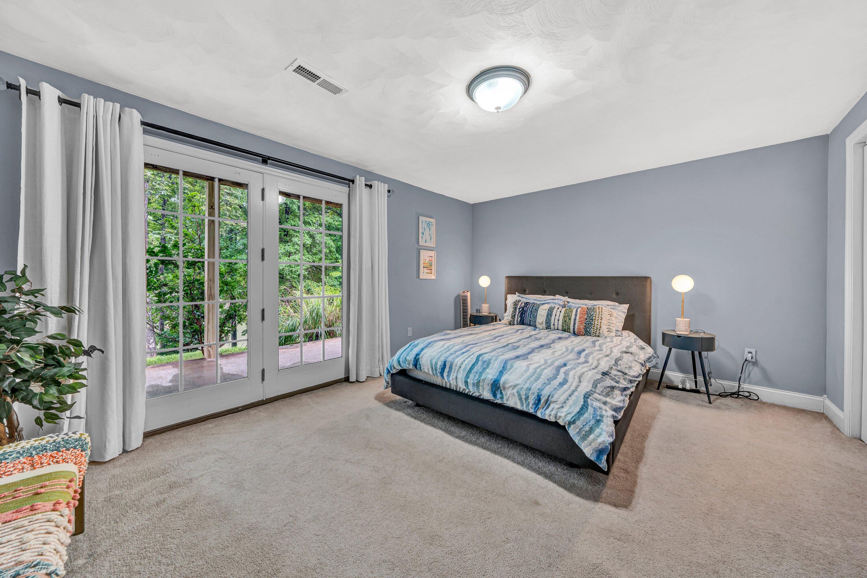 Moneta, Virginia, 24121, United States, 4 Bedrooms Bedrooms, ,3 BathroomsBathrooms,Residential,Active,1909835