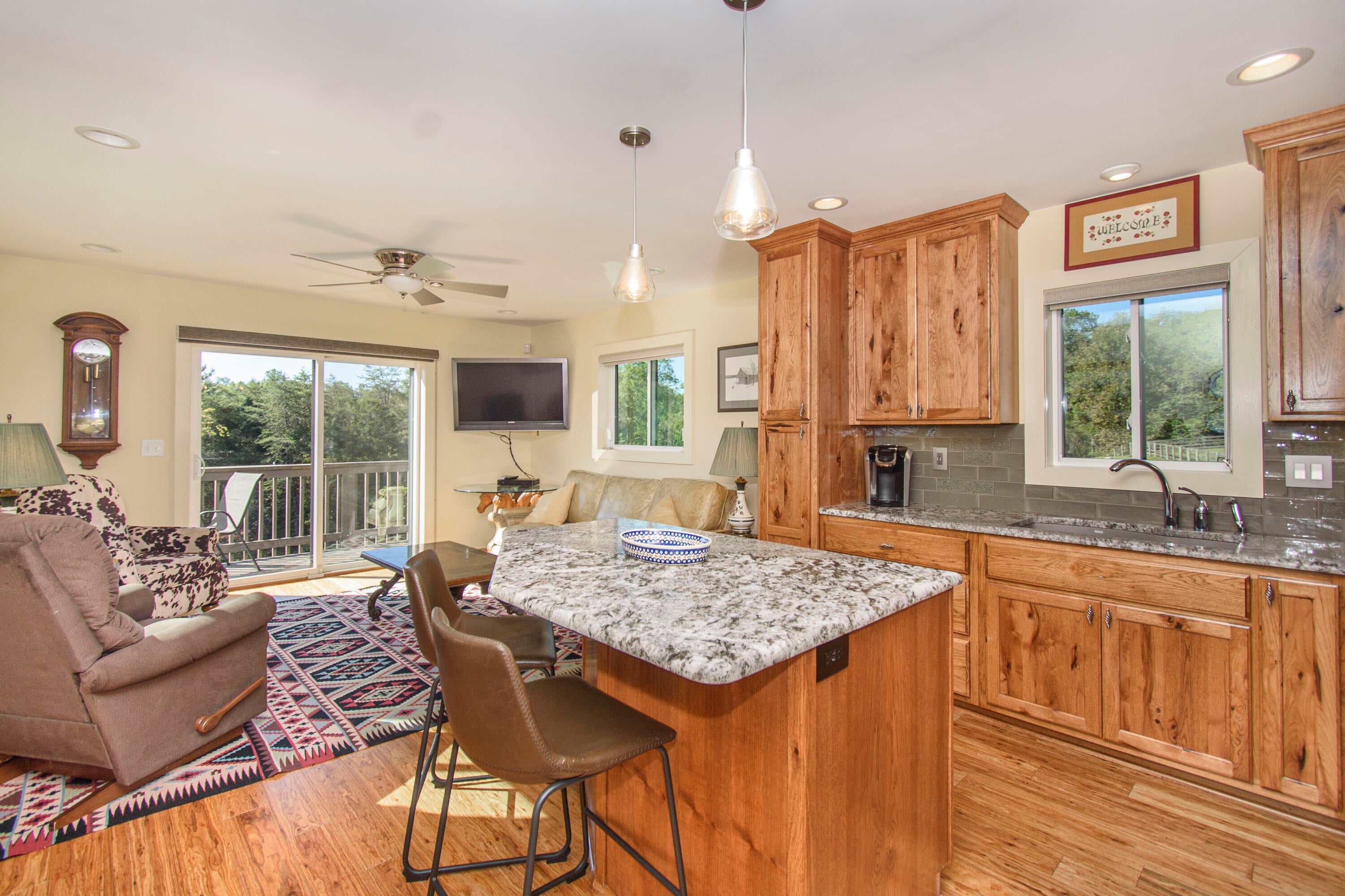 Catawba, Virginia, 24070, United States, 3 Bedrooms Bedrooms, ,3 BathroomsBathrooms,Residential,Active,1954423