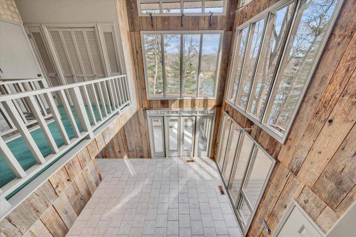 Huddleston, Virginia, 24104, United States, 5 Bedrooms Bedrooms, ,4 BathroomsBathrooms,Residential,Active,2023928