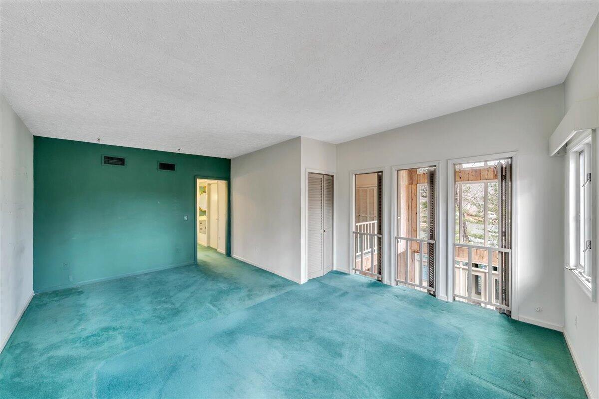 Huddleston, Virginia, 24104, United States, 5 Bedrooms Bedrooms, ,4 BathroomsBathrooms,Residential,Active,2023928