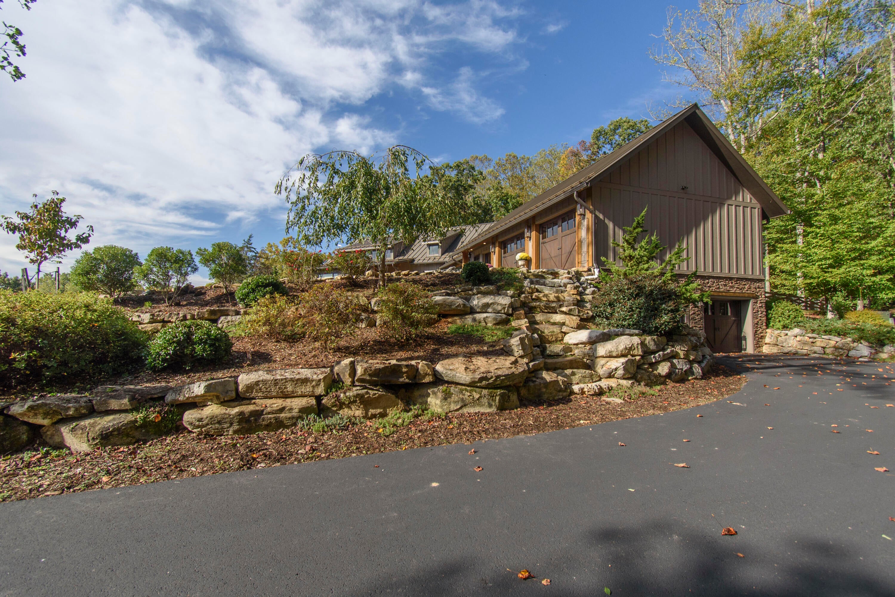 Catawba, Virginia, 24070, United States, 3 Bedrooms Bedrooms, ,3 BathroomsBathrooms,Residential,Active,1954423