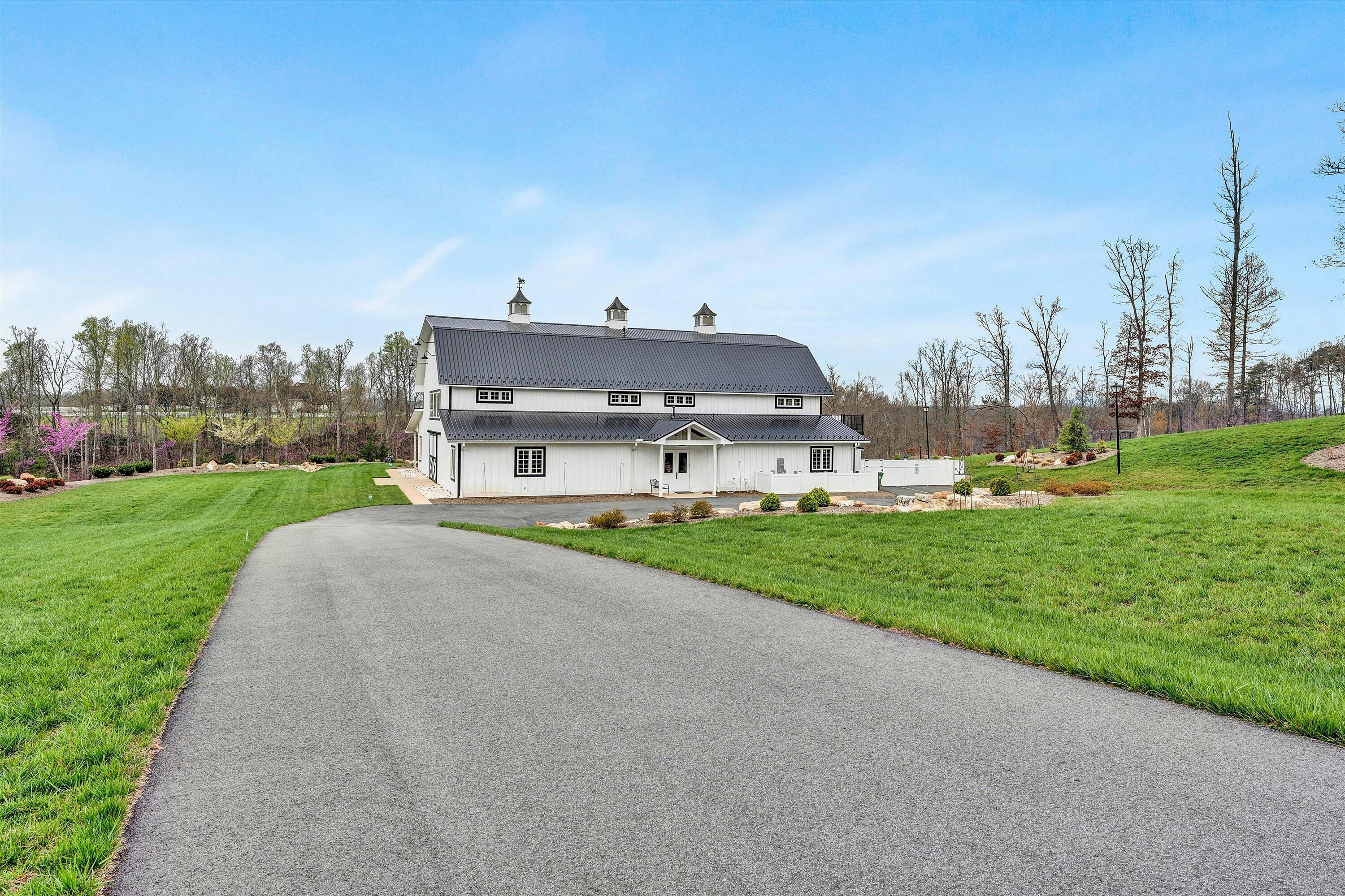 Wirtz, Virginia, 24184, United States, 3 Bedrooms Bedrooms, ,5 BathroomsBathrooms,Residential,Active,1756912
