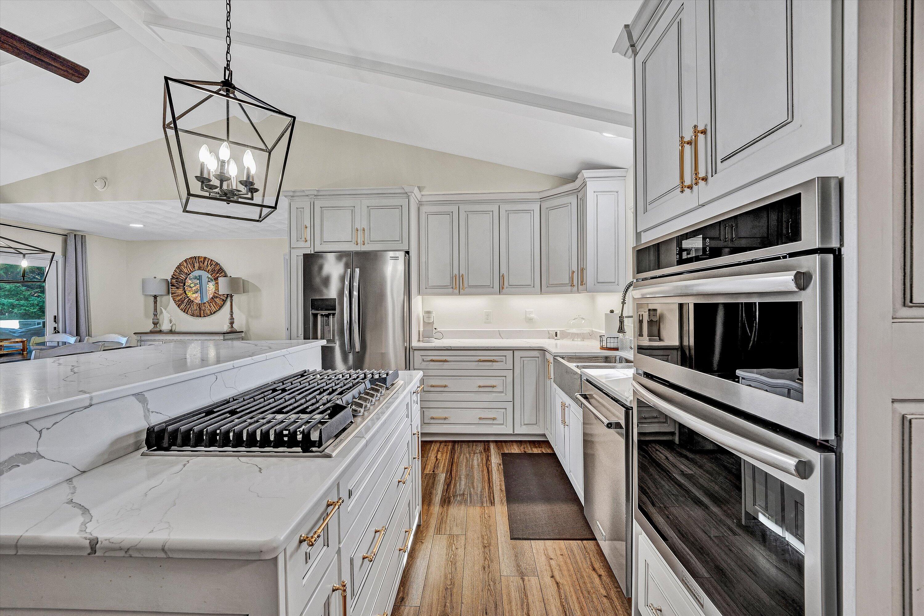 Moneta, Virginia, 24121, United States, 3 Bedrooms Bedrooms, ,3 BathroomsBathrooms,Residential,Active,1988476