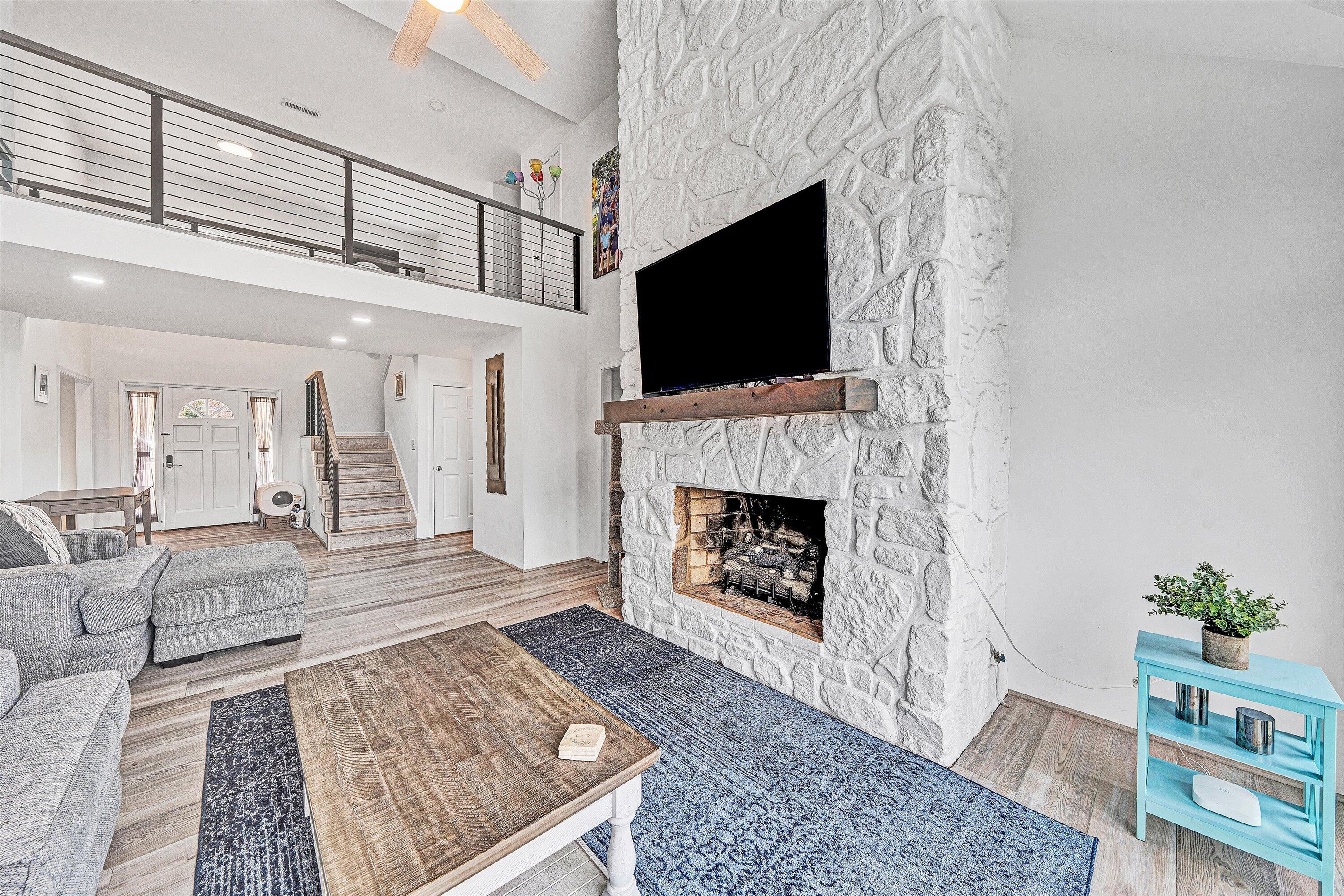 Wirtz, Virginia, 24184, United States, 5 Bedrooms Bedrooms, ,4 BathroomsBathrooms,Residential,Active,1998599