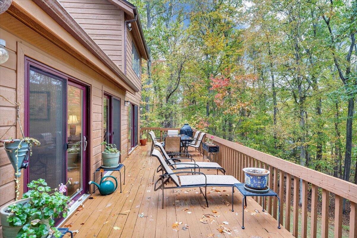 Wirtz, Virginia, 24184, United States, 4 Bedrooms Bedrooms, ,4 BathroomsBathrooms,Residential,Active,2007035