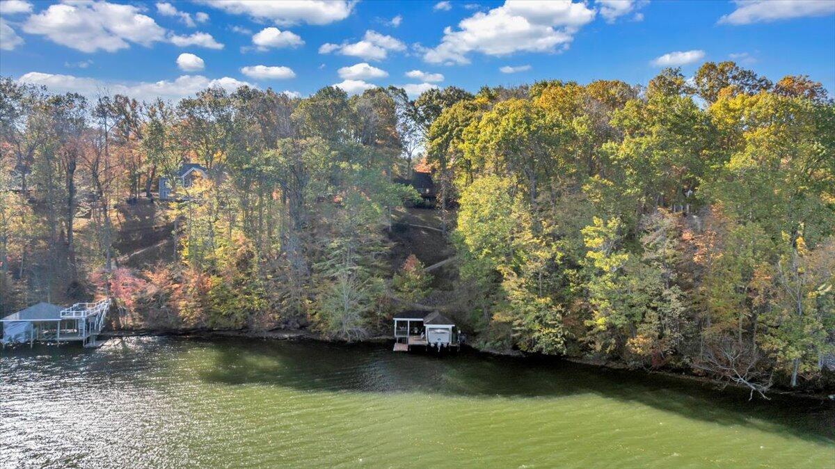 Wirtz, Virginia, 24184, United States, 4 Bedrooms Bedrooms, ,4 BathroomsBathrooms,Residential,Active,2007035