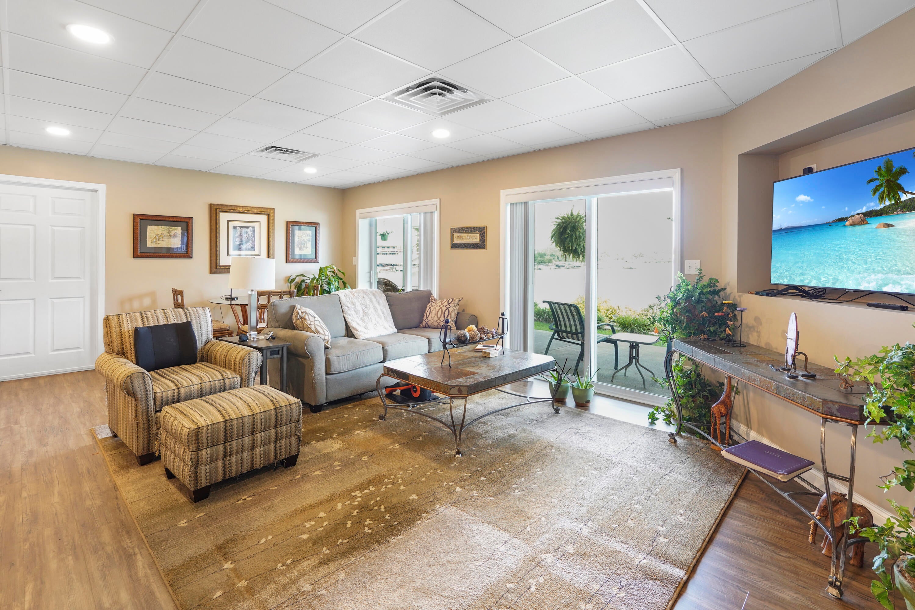 Moneta, Virginia, 24121, United States, 4 Bedrooms Bedrooms, ,4 BathroomsBathrooms,Residential,Active,1945250