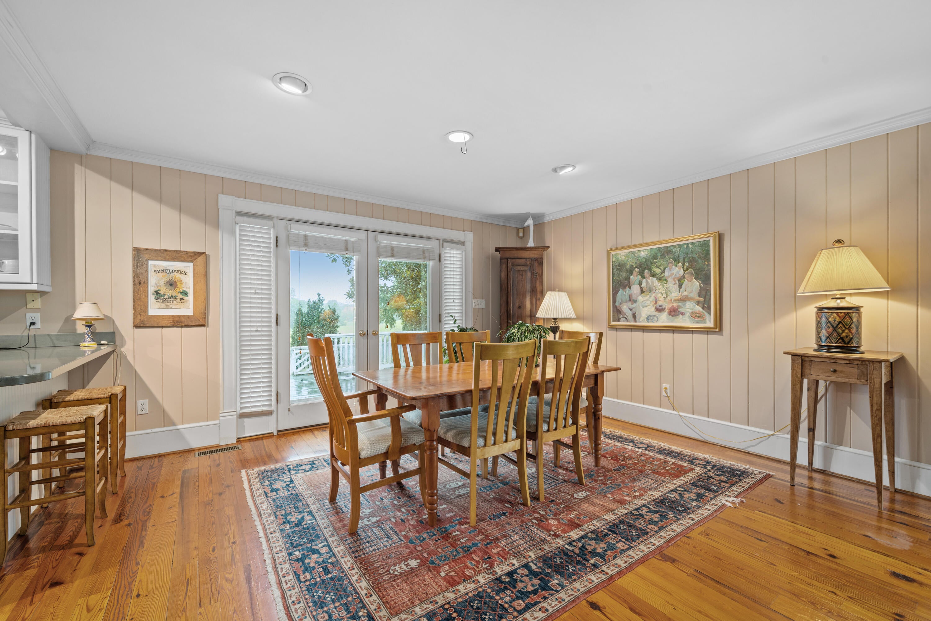 Troutville, Virginia, 24175, United States, 5 Bedrooms Bedrooms, ,4 BathroomsBathrooms,Residential,Active,1965837