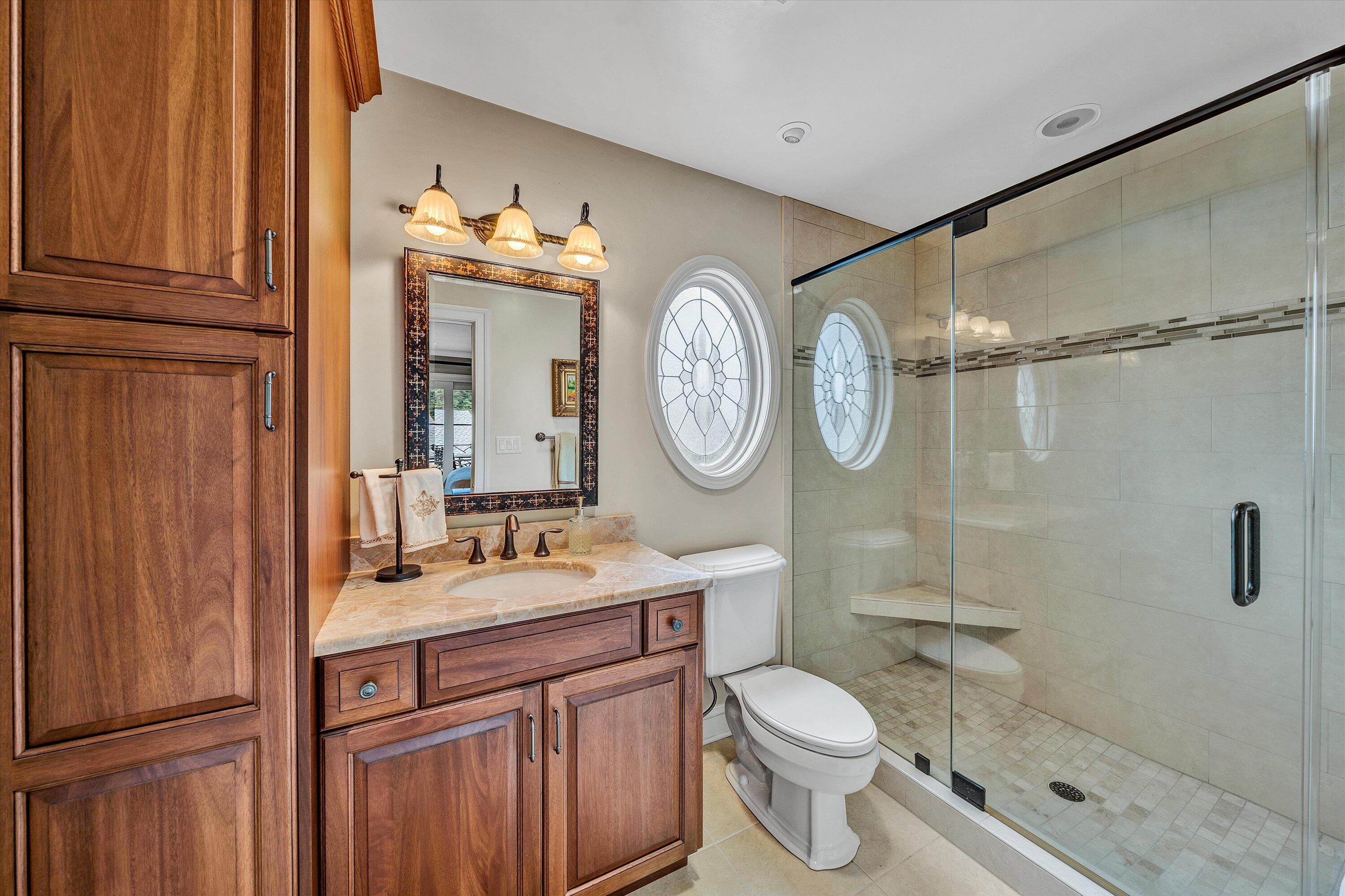 Moneta, Virginia, 24121, United States, 5 Bedrooms Bedrooms, ,9 BathroomsBathrooms,Residential,Active,1919403