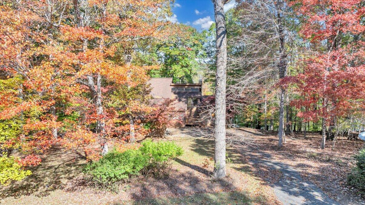 Wirtz, Virginia, 24184, United States, 4 Bedrooms Bedrooms, ,4 BathroomsBathrooms,Residential,Active,2007035