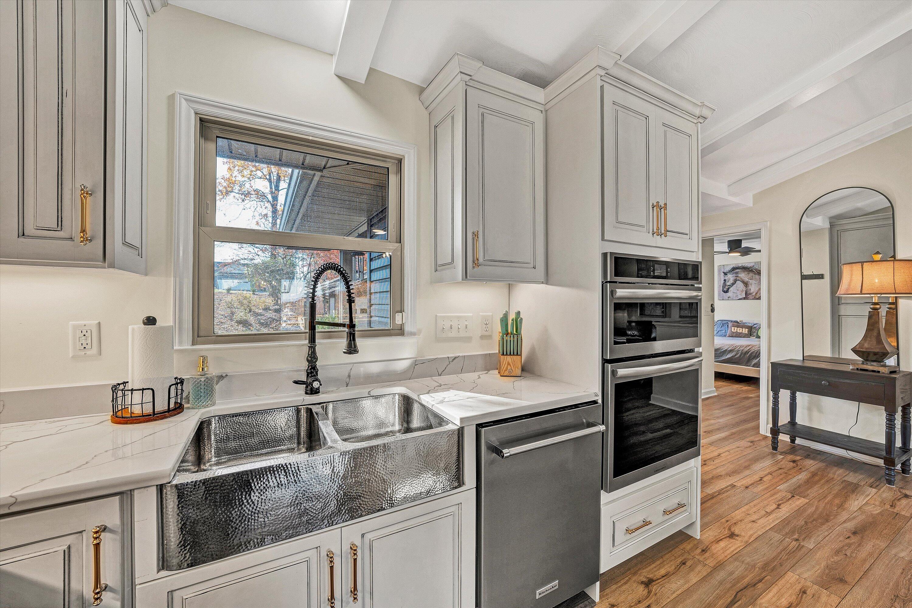 Moneta, Virginia, 24121, United States, 3 Bedrooms Bedrooms, ,3 BathroomsBathrooms,Residential,Active,1988476