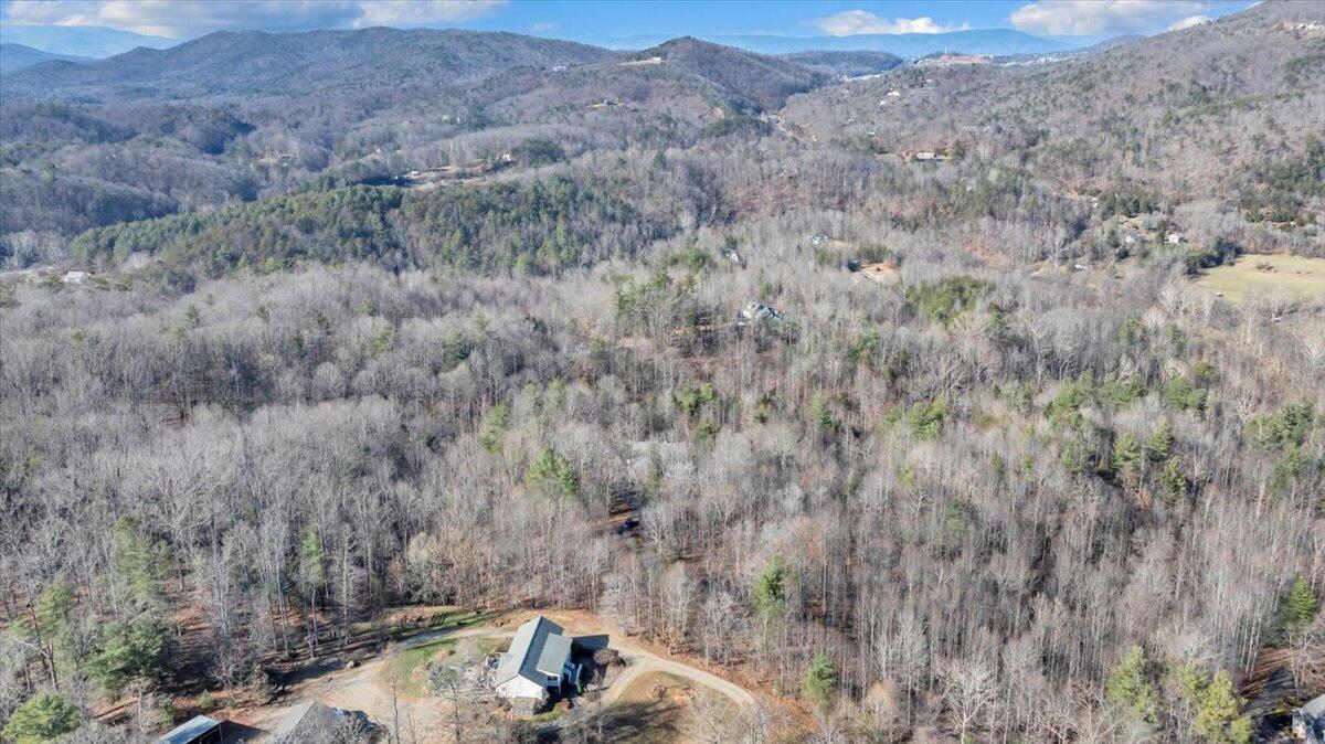 Roanoke, Virginia, 24014, United States, 4 Bedrooms Bedrooms, ,4 BathroomsBathrooms,Residential,Active,2001334