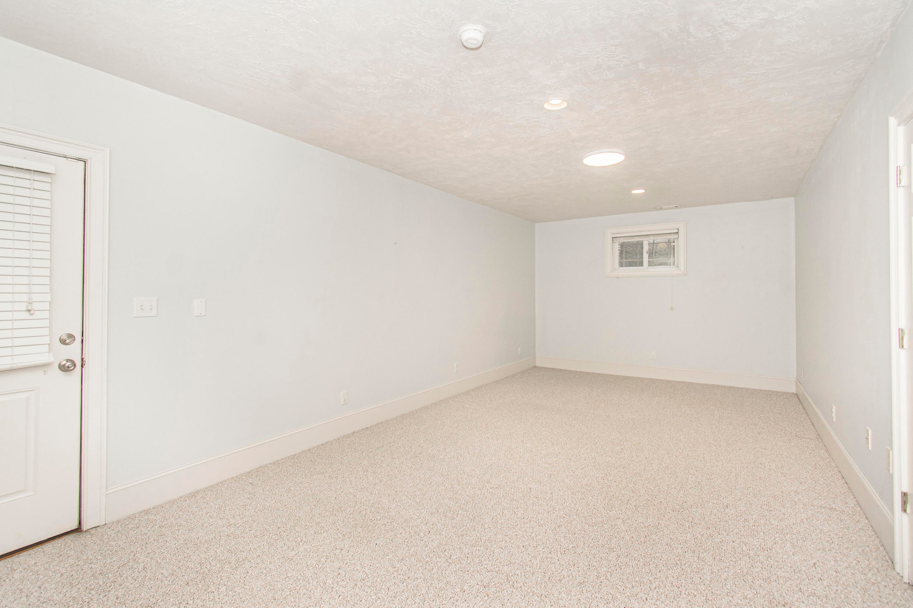 Catawba, Virginia, 24070, United States, 7 Bedrooms Bedrooms, ,6 BathroomsBathrooms,Residential,Active,1945254