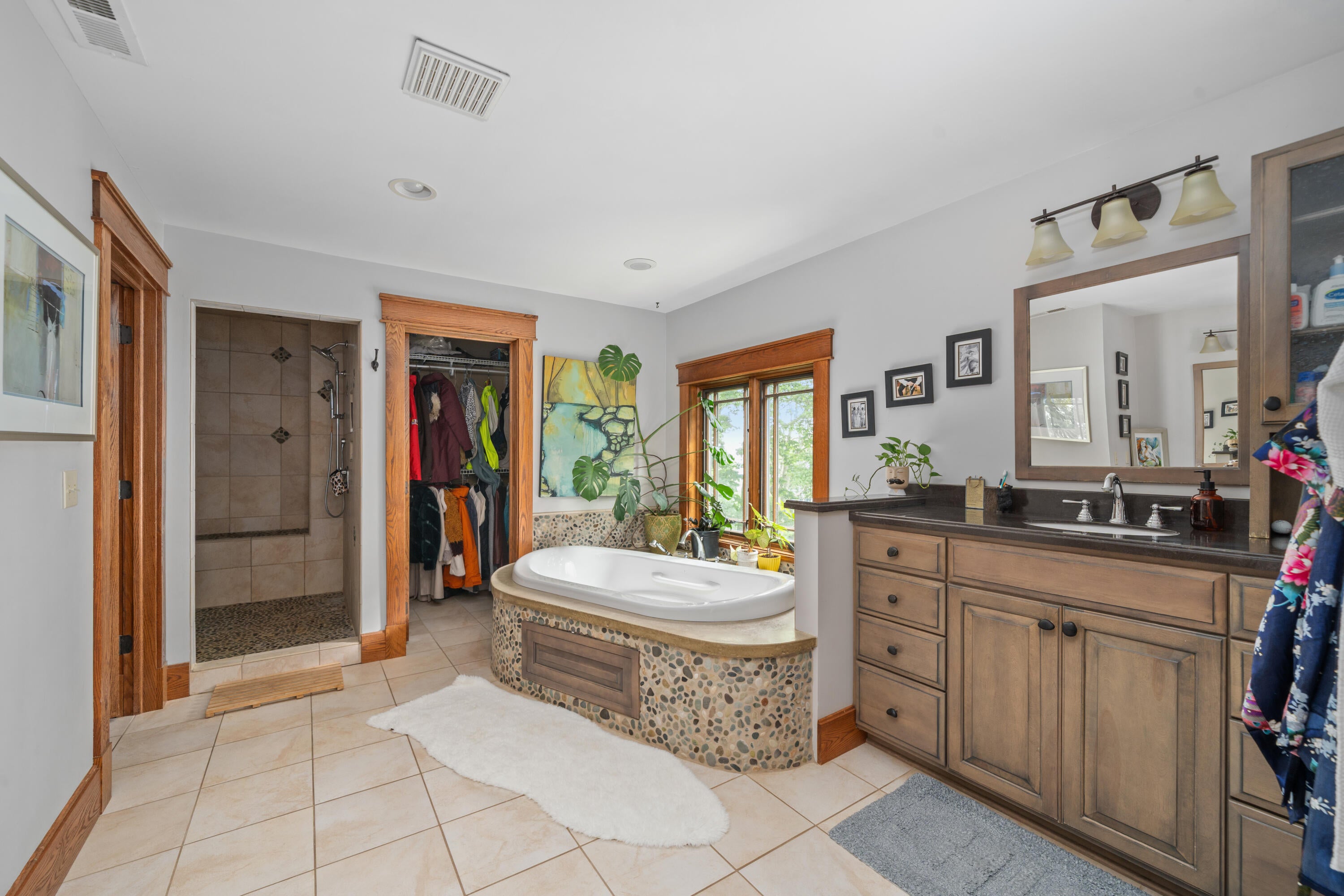 Bent Mountain, Virginia, 24059, United States, 5 Bedrooms Bedrooms, ,5 BathroomsBathrooms,Residential,Active,1941393