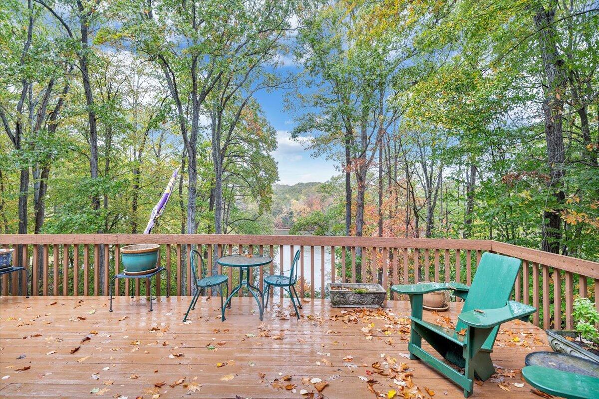 Wirtz, Virginia, 24184, United States, 4 Bedrooms Bedrooms, ,4 BathroomsBathrooms,Residential,Active,2007035