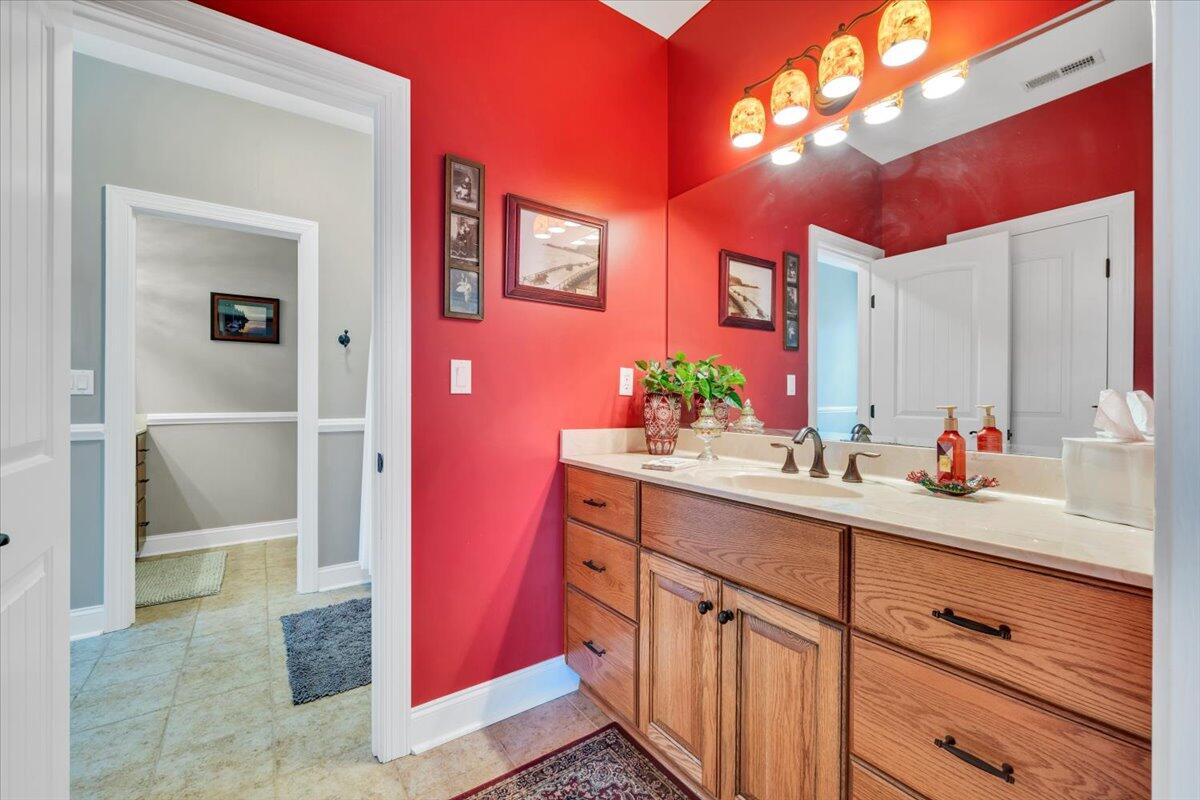 Roanoke, Virginia, 24014, United States, 4 Bedrooms Bedrooms, ,4 BathroomsBathrooms,Residential,Active,2001334