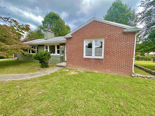 832 ACACIA AVE, CLIFTON FORGE, VA 24422 - Image 1