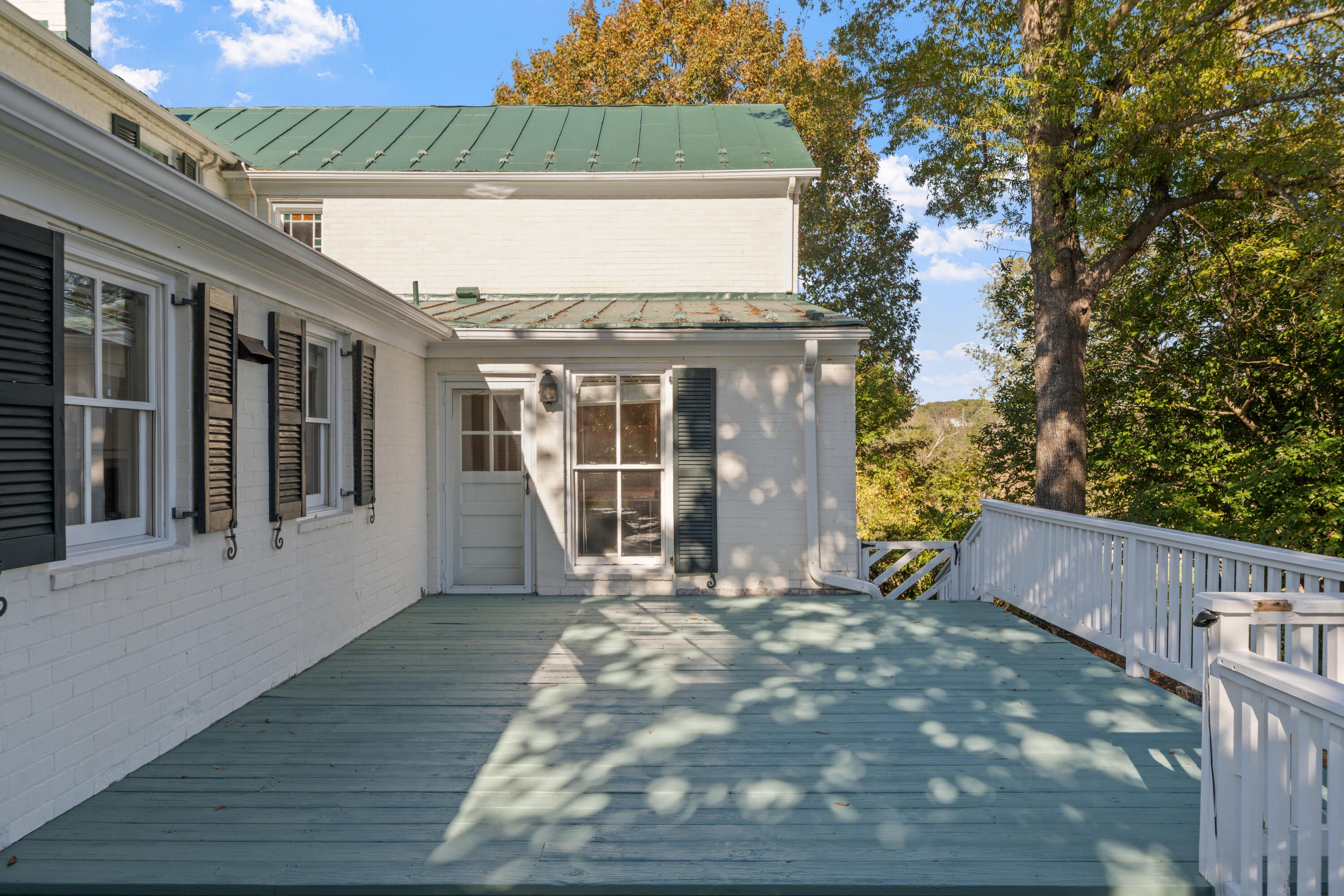 Troutville, Virginia, 24175, United States, 5 Bedrooms Bedrooms, ,4 BathroomsBathrooms,Residential,Active,1965837
