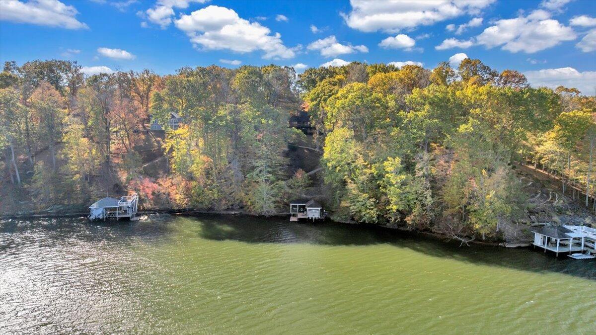 Wirtz, Virginia, 24184, United States, 4 Bedrooms Bedrooms, ,4 BathroomsBathrooms,Residential,Active,2007035