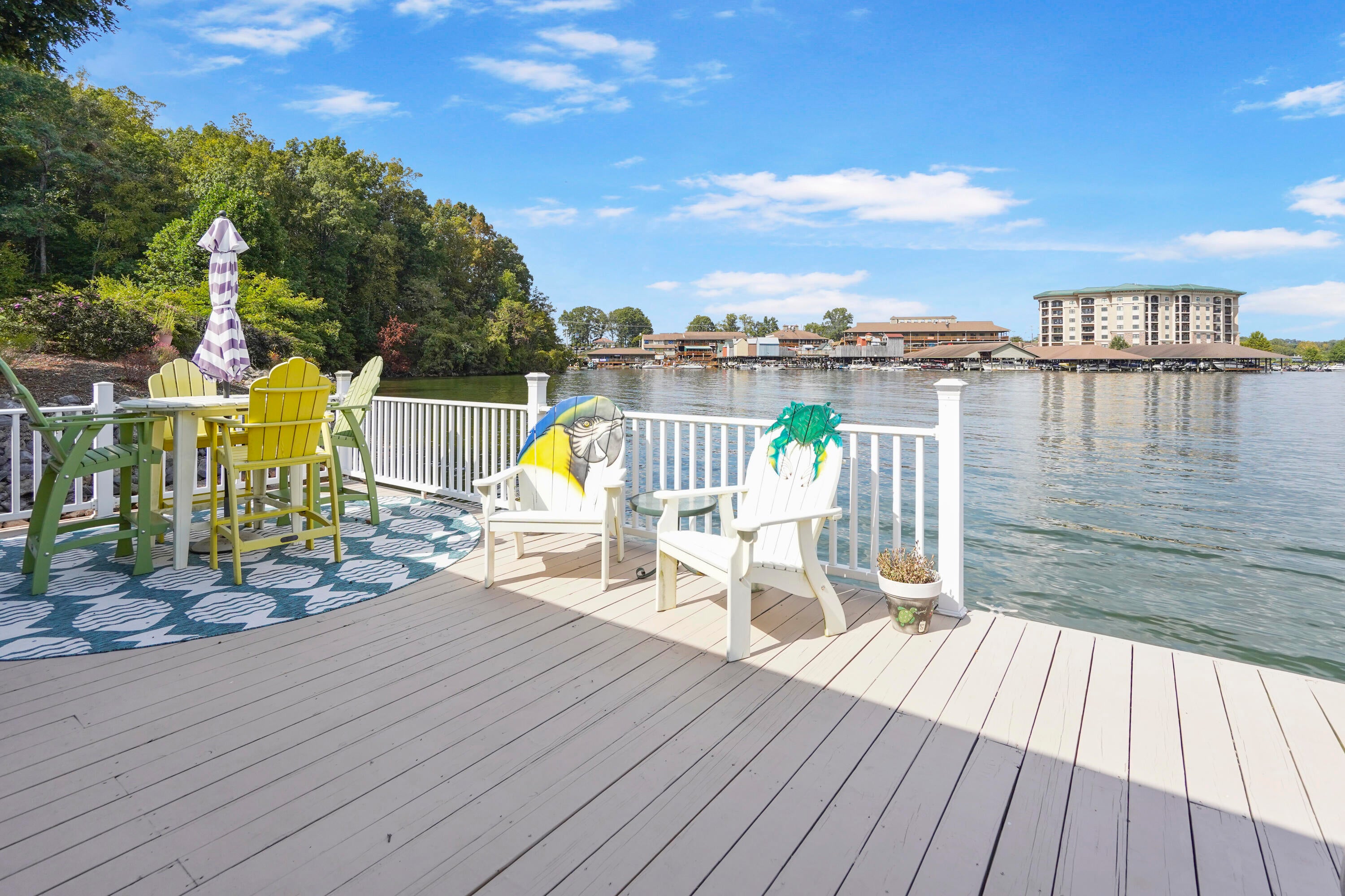 Moneta, Virginia, 24121, United States, 4 Bedrooms Bedrooms, ,4 BathroomsBathrooms,Residential,Active,1945250