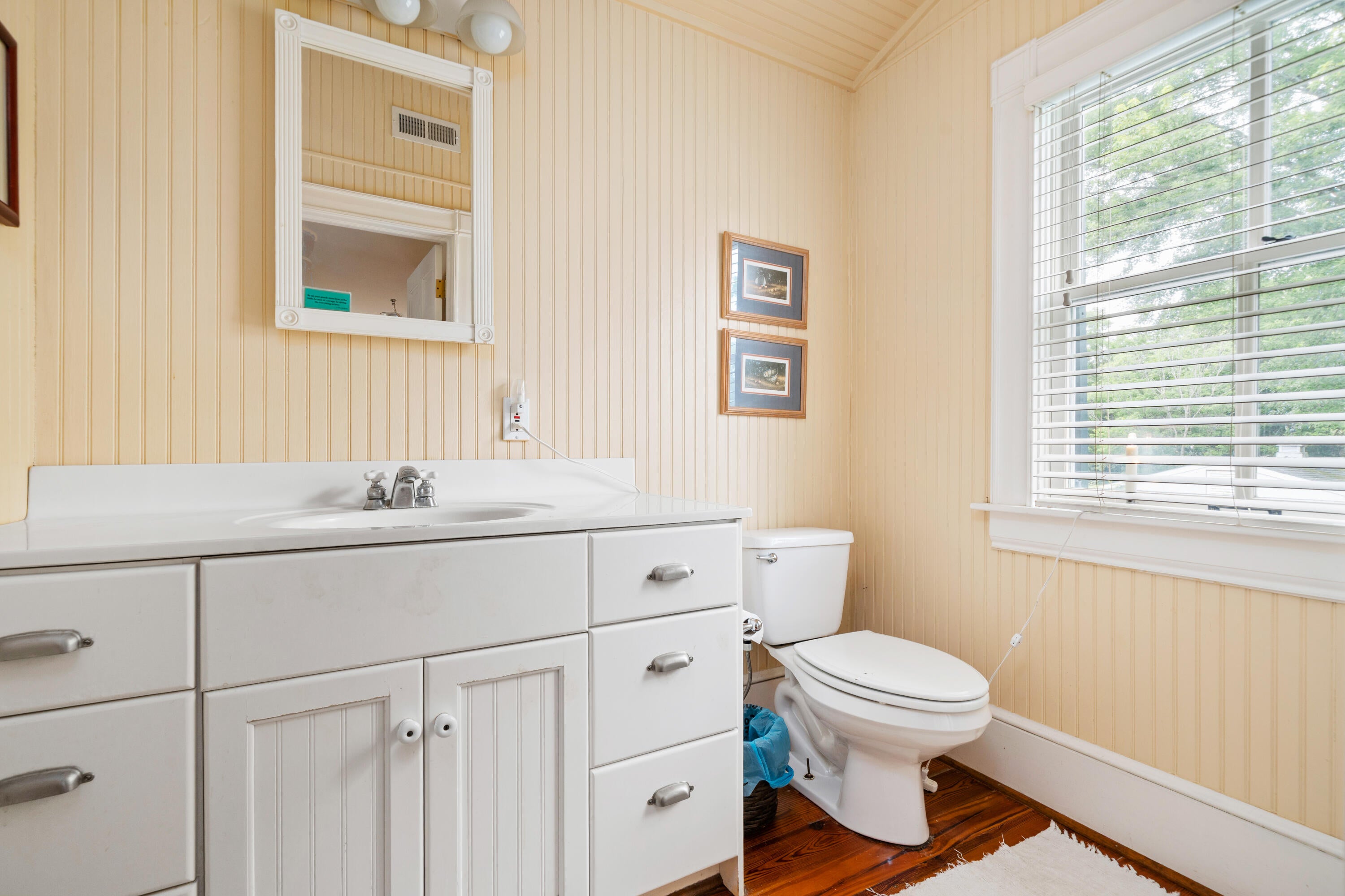 Troutville, Virginia, 24175, United States, 5 Bedrooms Bedrooms, ,4 BathroomsBathrooms,Residential,Active,1965837