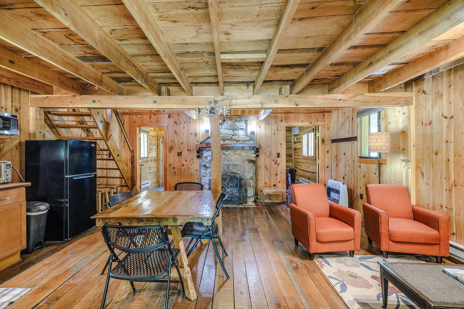 Catawba, Virginia, 24070, United States, 13 Bedrooms Bedrooms, ,15 BathroomsBathrooms,Residential,Active,1902950