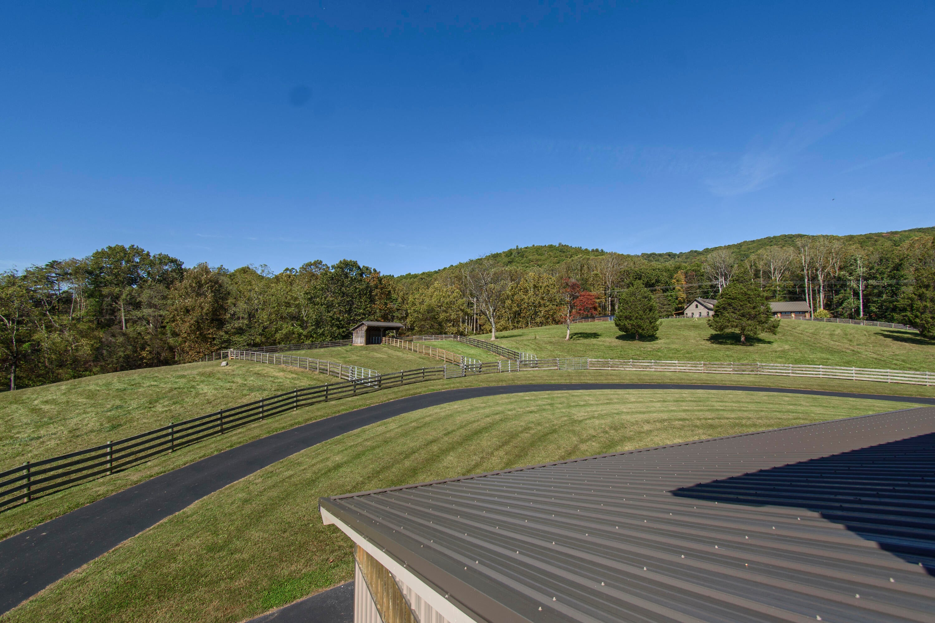 Catawba, Virginia, 24070, United States, 3 Bedrooms Bedrooms, ,3 BathroomsBathrooms,Residential,Active,1954423