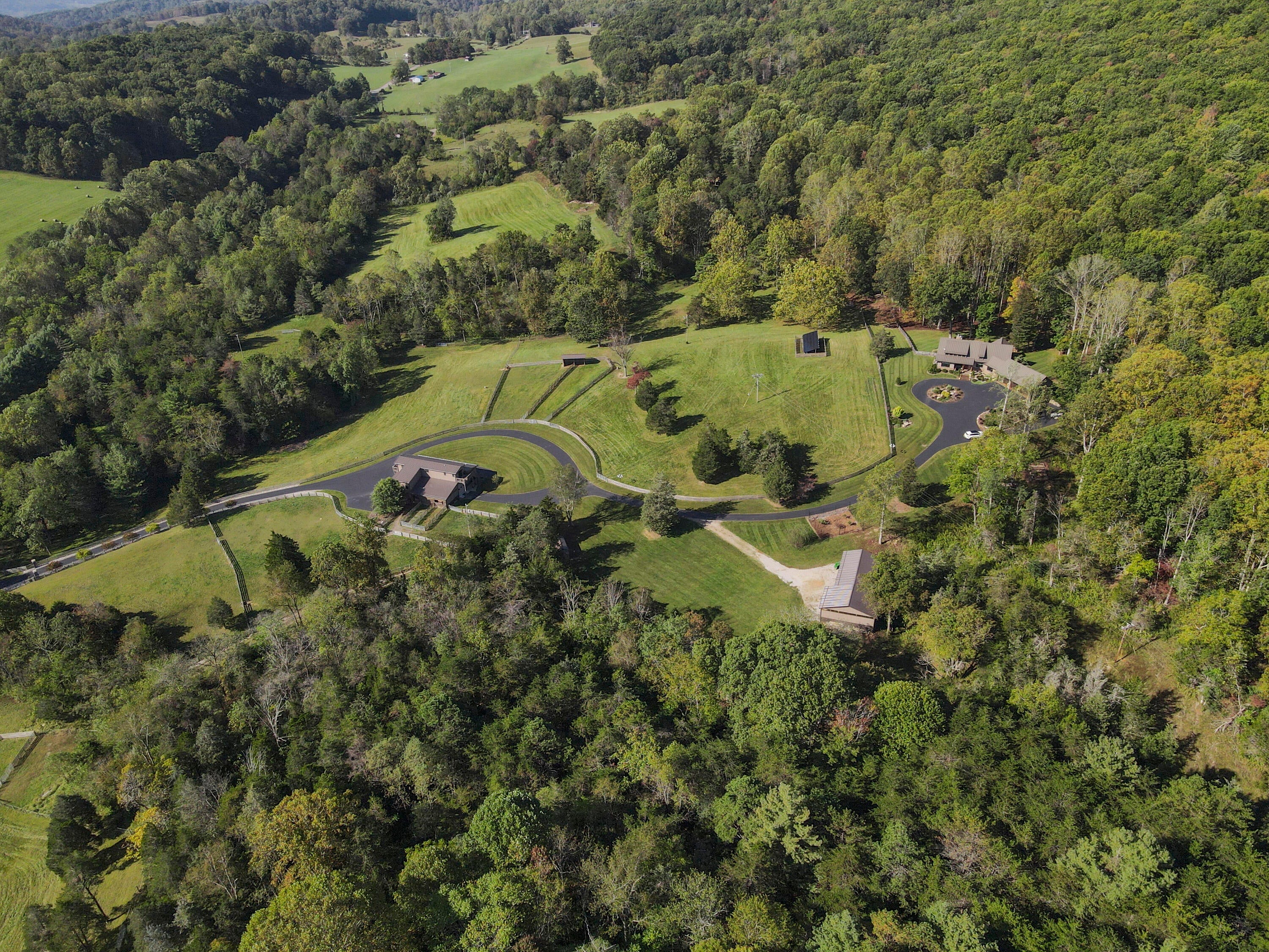 Catawba, Virginia, 24070, United States, 3 Bedrooms Bedrooms, ,3 BathroomsBathrooms,Residential,Active,1954423
