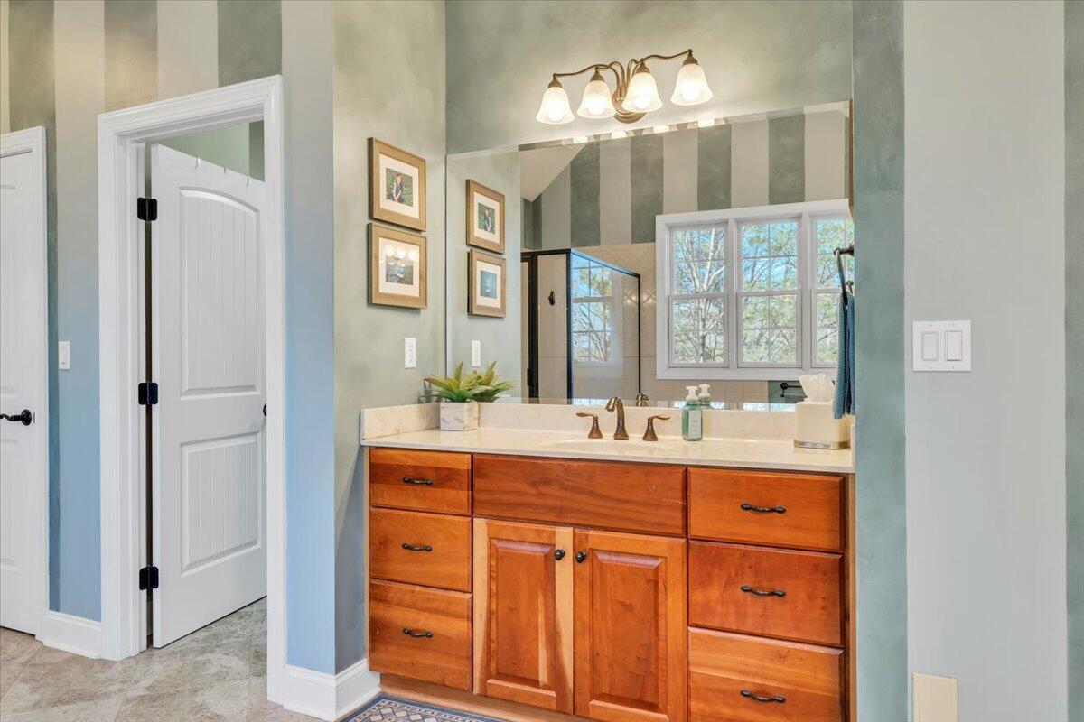 Roanoke, Virginia, 24014, United States, 4 Bedrooms Bedrooms, ,4 BathroomsBathrooms,Residential,Active,2001334