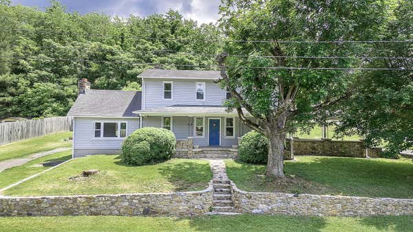 218 ALBEMARLE AVE, BUCHANAN, VA 24066 - Image 1