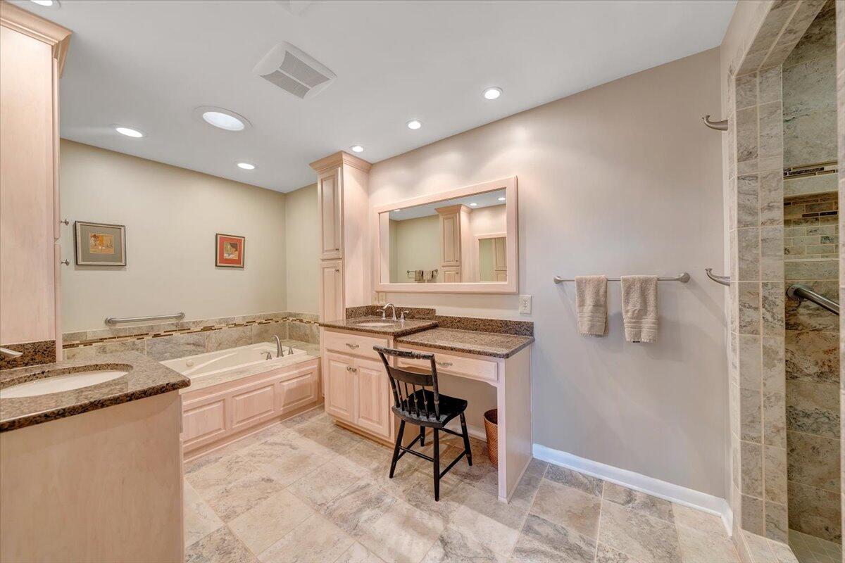 Wirtz, Virginia, 24184, United States, 4 Bedrooms Bedrooms, ,4 BathroomsBathrooms,Residential,Active,2007035