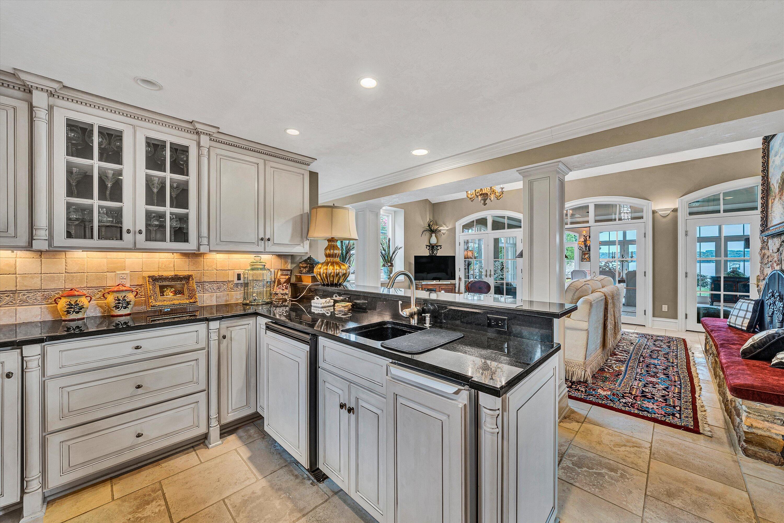 Moneta, Virginia, 24121, United States, 5 Bedrooms Bedrooms, ,9 BathroomsBathrooms,Residential,Active,1919403