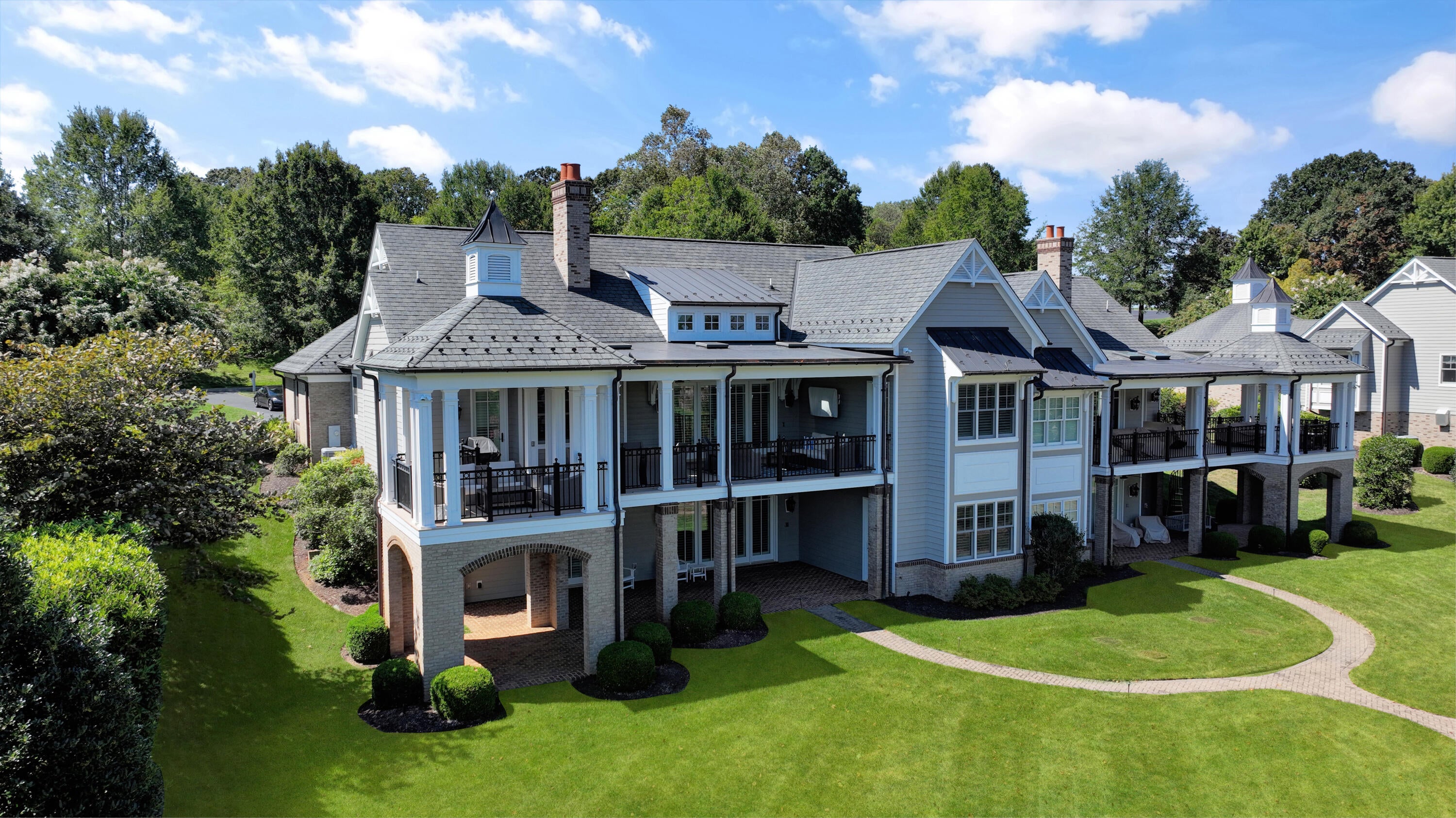 Penhook, Virginia, 24137, United States, 4 Bedrooms Bedrooms, ,5 BathroomsBathrooms,Residential,Active,1952443