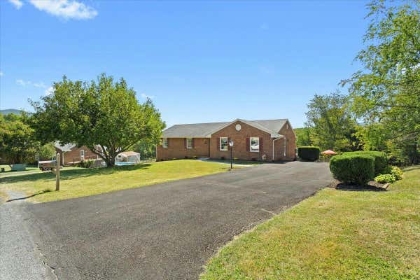 302 HILLANDALE DR, TROUTVILLE, VA 24175 - Image 1