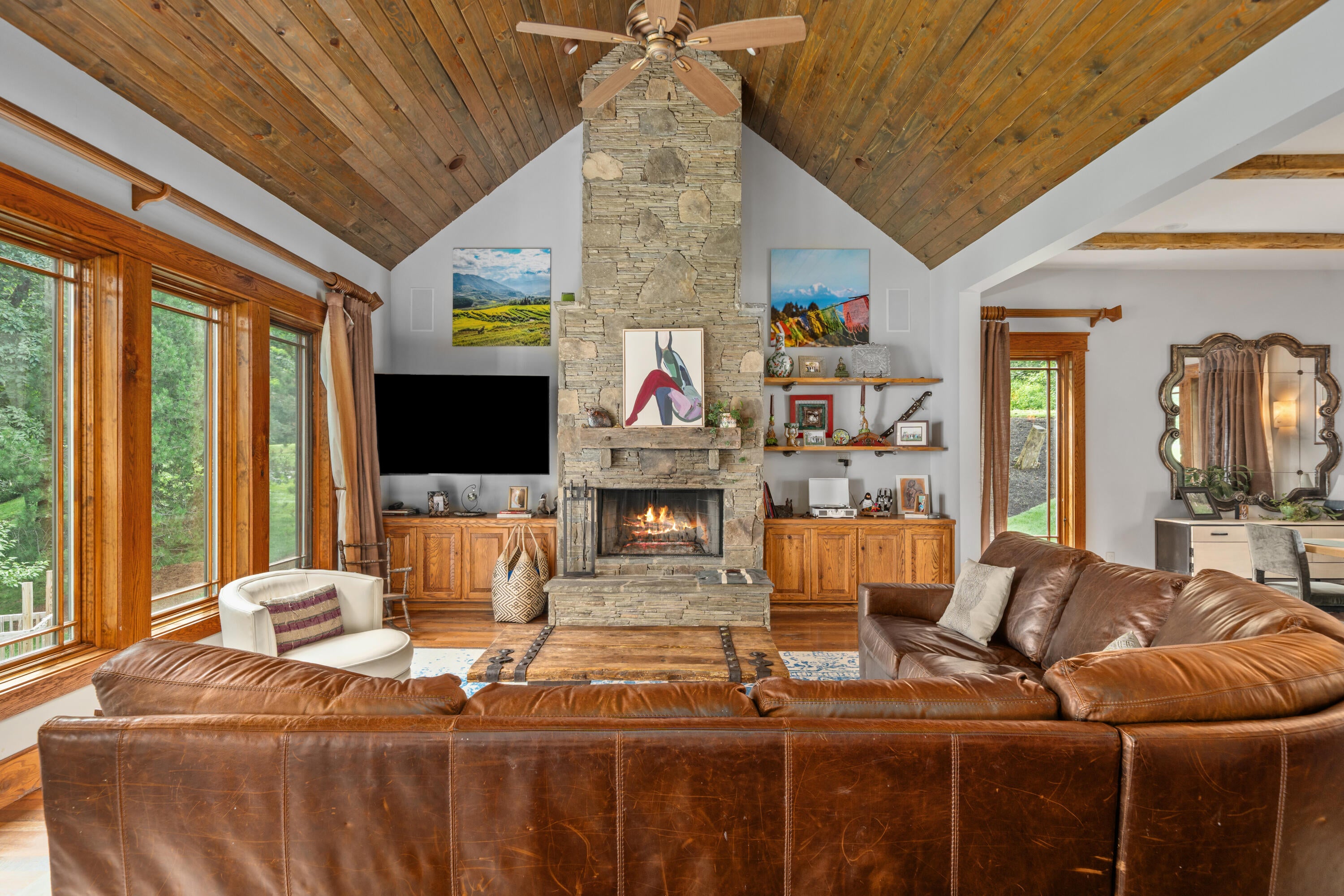 Bent Mountain, Virginia, 24059, United States, 5 Bedrooms Bedrooms, ,5 BathroomsBathrooms,Residential,Active,1941393