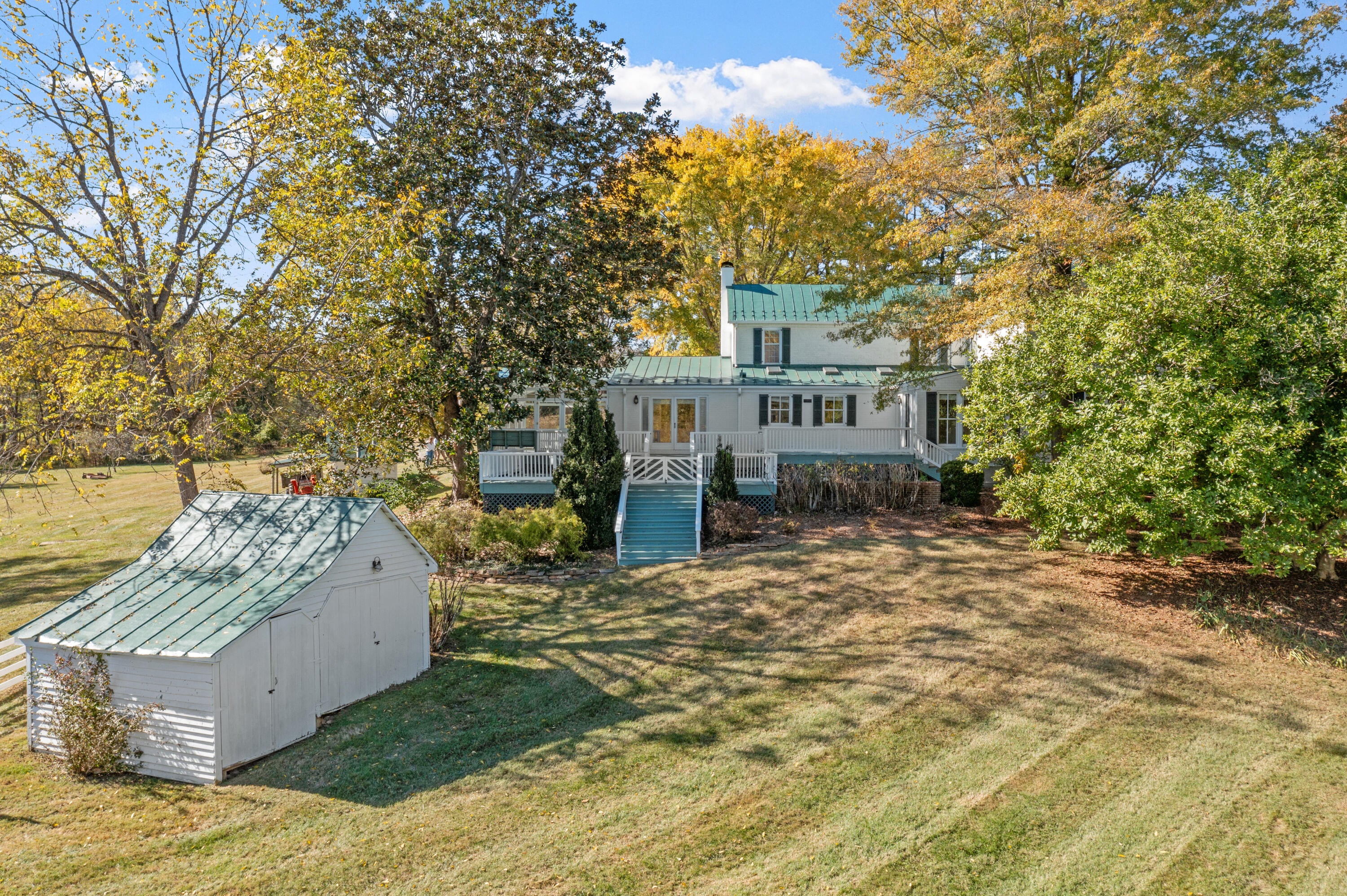Troutville, Virginia, 24175, United States, 5 Bedrooms Bedrooms, ,4 BathroomsBathrooms,Residential,Active,1965837