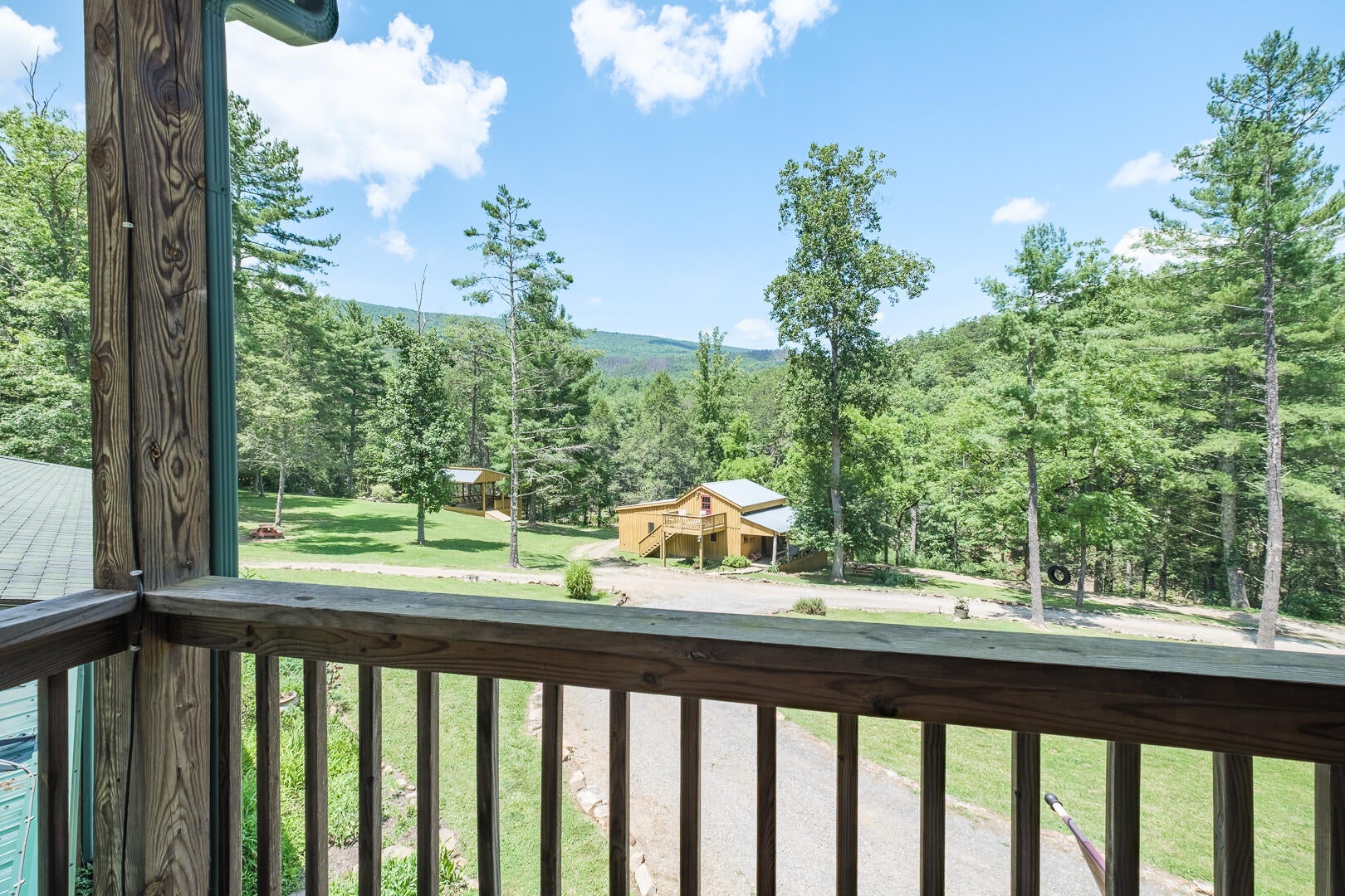 Catawba, Virginia, 24070, United States, 13 Bedrooms Bedrooms, ,15 BathroomsBathrooms,Residential,Active,1902950