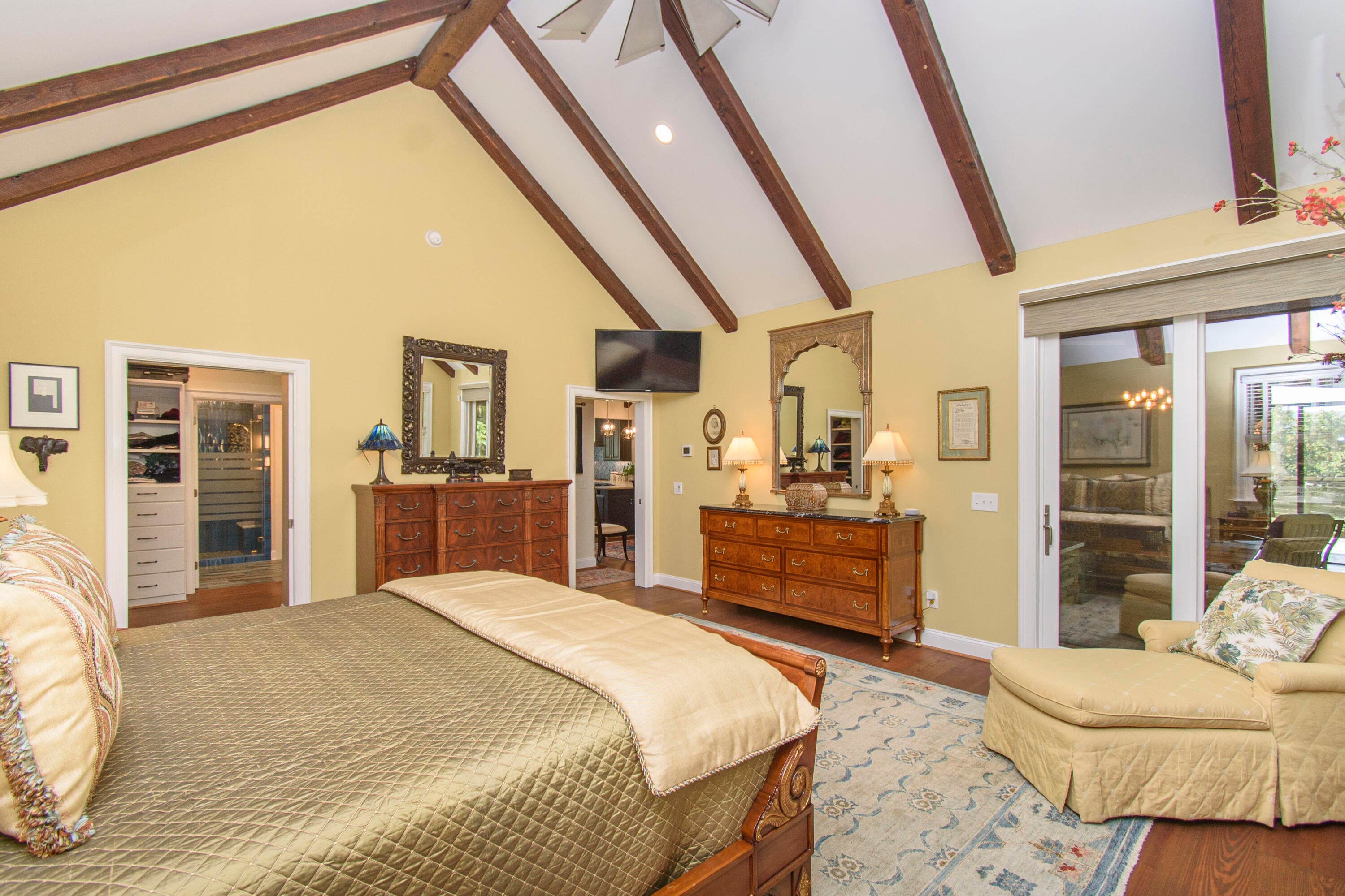 Catawba, Virginia, 24070, United States, 3 Bedrooms Bedrooms, ,3 BathroomsBathrooms,Residential,Active,1954423