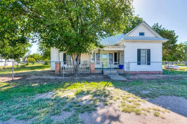 209 S BLANCO AVE, BLACKWELL, TX 79506 - Image 1