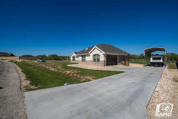 4267 N BOBCAT TRL, SAN ANGELO, TX 76901, photo 3 of 36