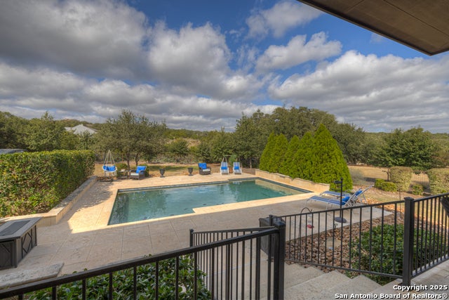 New Braunfels, Texas, 78132, United States, 3 Bedrooms Bedrooms, ,4 BathroomsBathrooms,Residential,Active,1993638