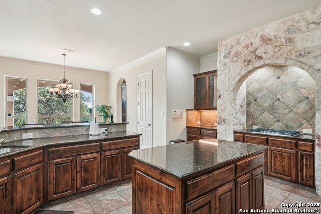 Helotes, Texas, 78023, United States, 5 Bedrooms Bedrooms, ,5 BathroomsBathrooms,Residential,Active,1965987