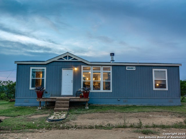 Pleasanton, Texas, 78064, United States, ,2 BathroomsBathrooms,Residential,Active,1892627