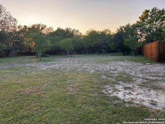 11219 LINK 1 DR, SAN ANTONIO, TX 78213 - Image 1